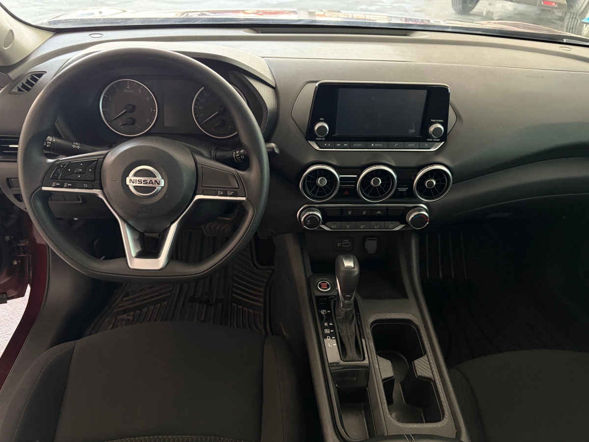 2023 Nissan Sentra 4p Sense L4/2.0 Aut