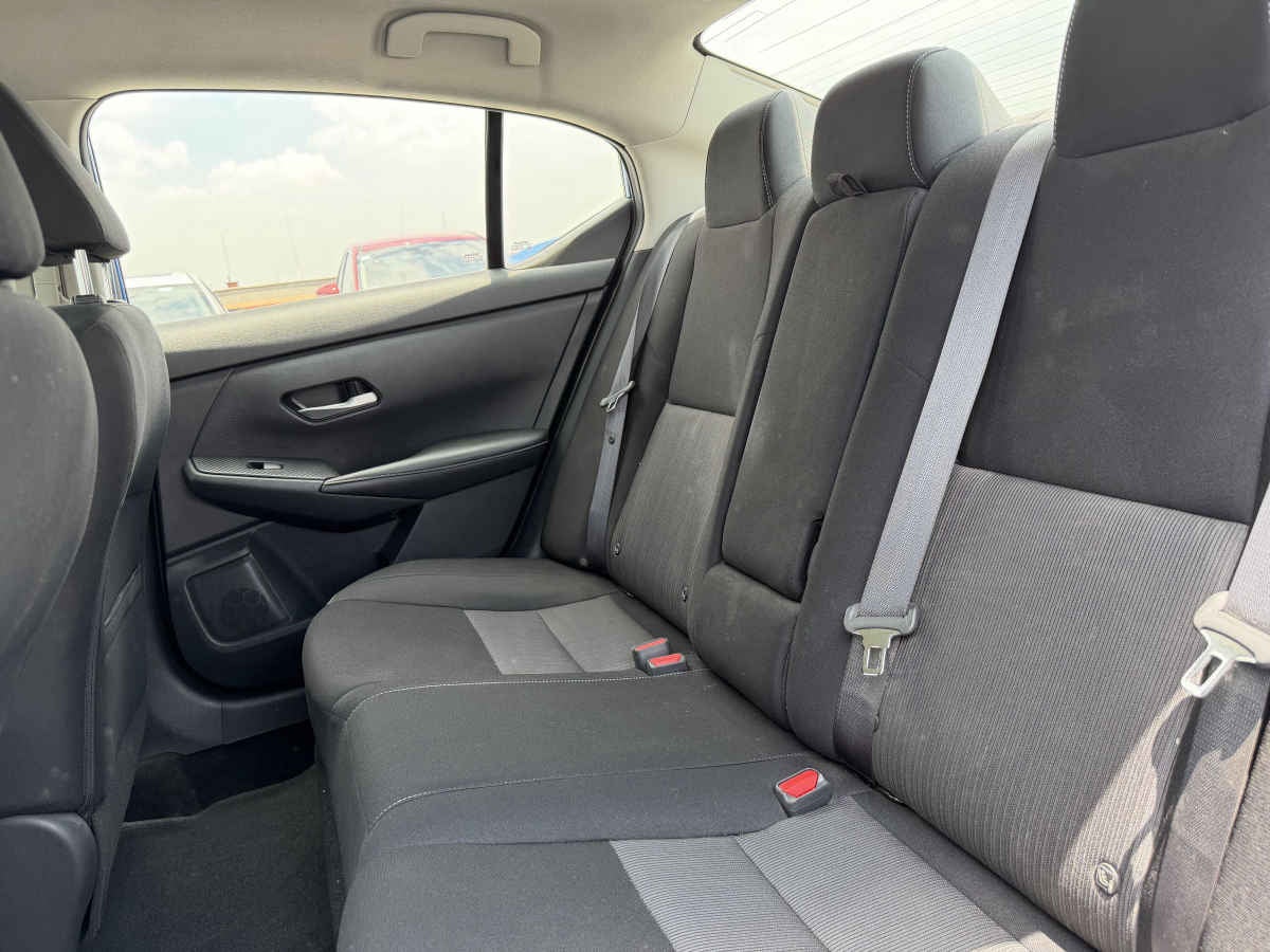 2021 Nissan Sentra 4p Advance L4/2.0 Aut