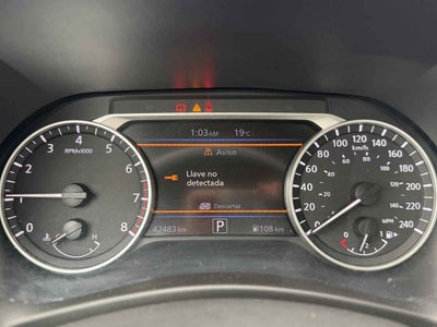 2021 Nissan Sentra 4p SR Bi-tono L4/2.0 Aut