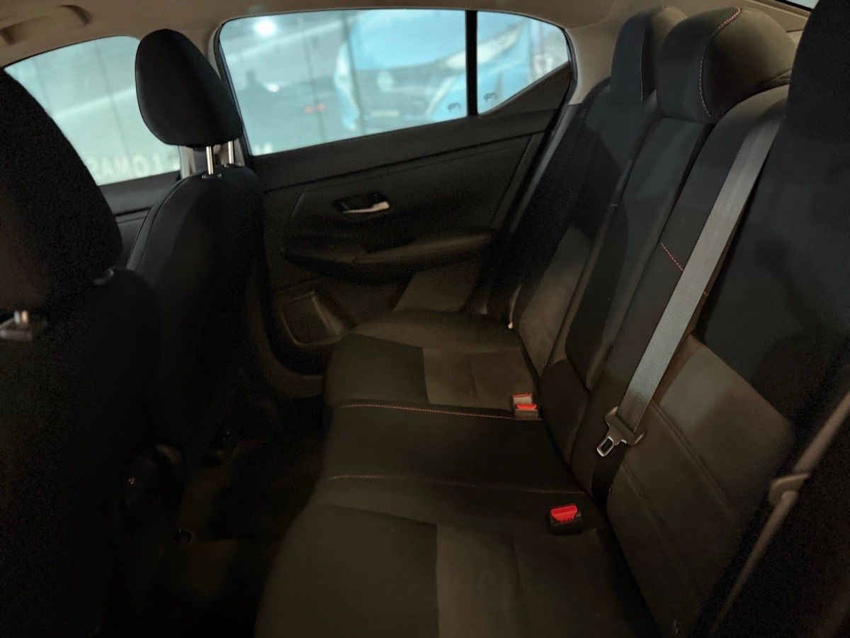 2024 Nissan Sentra 4p SR L4/2.0 Aut