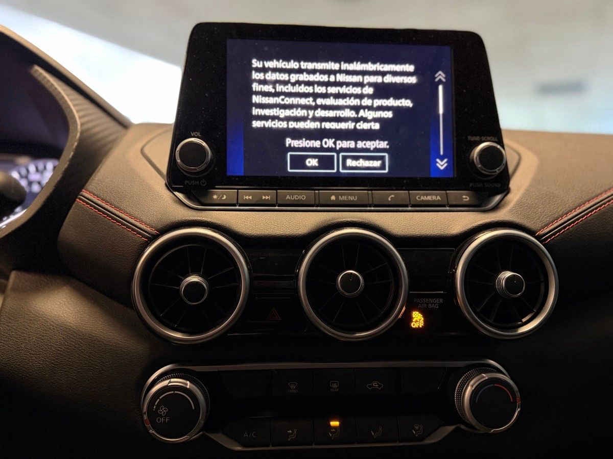 2024 Nissan Sentra 4p SR L4/2.0 Aut