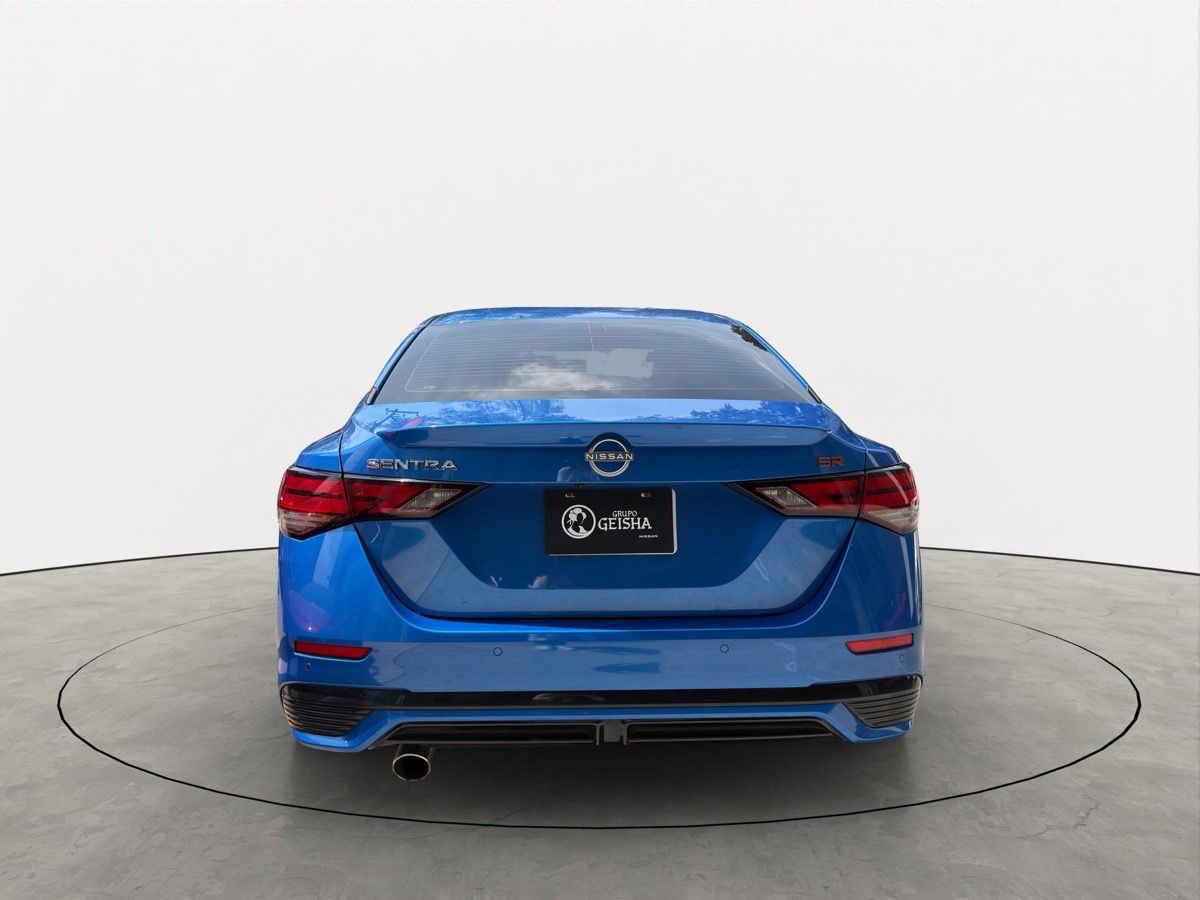 2024 Nissan Sentra 4p SR L4/2.0 Aut