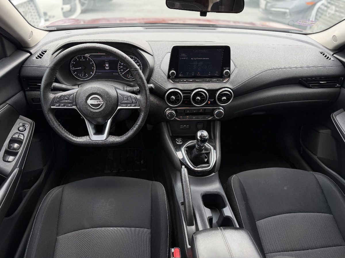 2024 Nissan Sentra 4p Advance L4/2.0 Man
