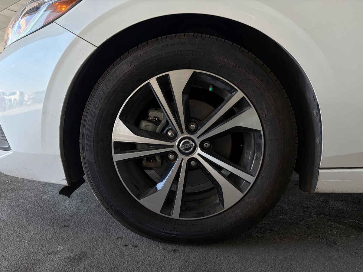 2023 Nissan Sentra 4p Sense L4/2.0 Man