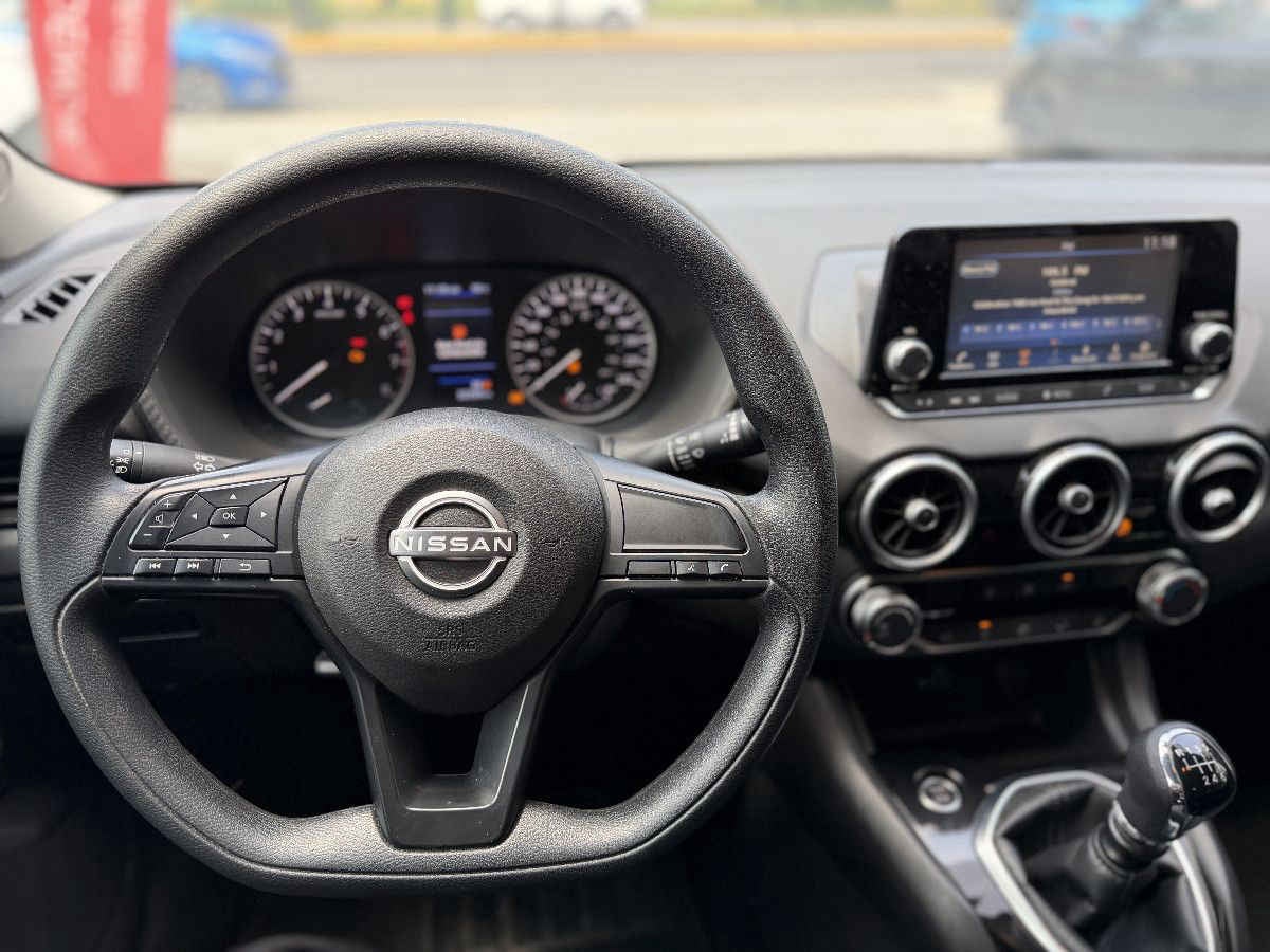 2024 Nissan Sentra 4p Sense L4/2.0 Man