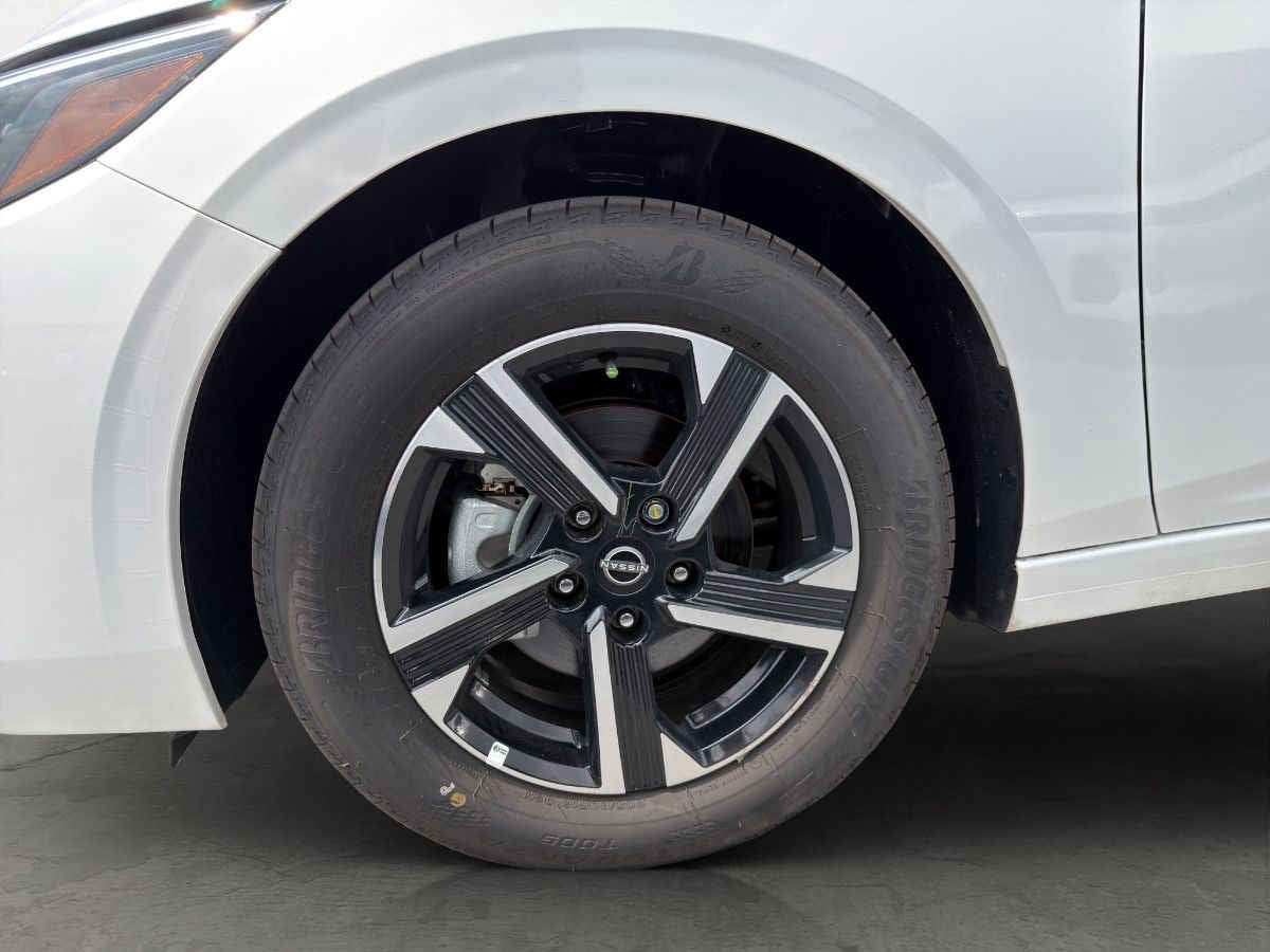 2025 Nissan Sentra 4p Advance L4/2.0 Aut