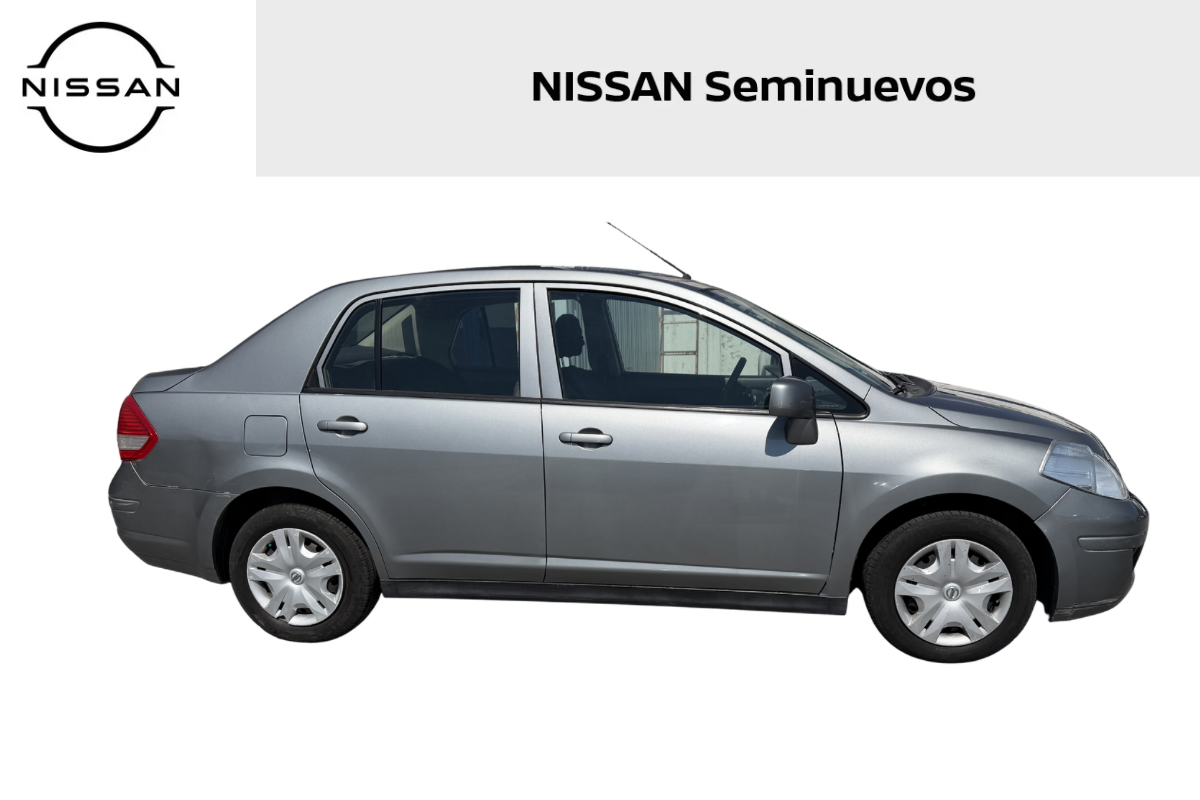 2017 Nissan Tiida 4p Sedán Sense L4/1.8 Aut
