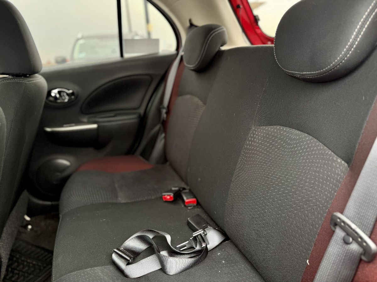 2019 Nissan March 5p Exclusive L4/1.6 Aut