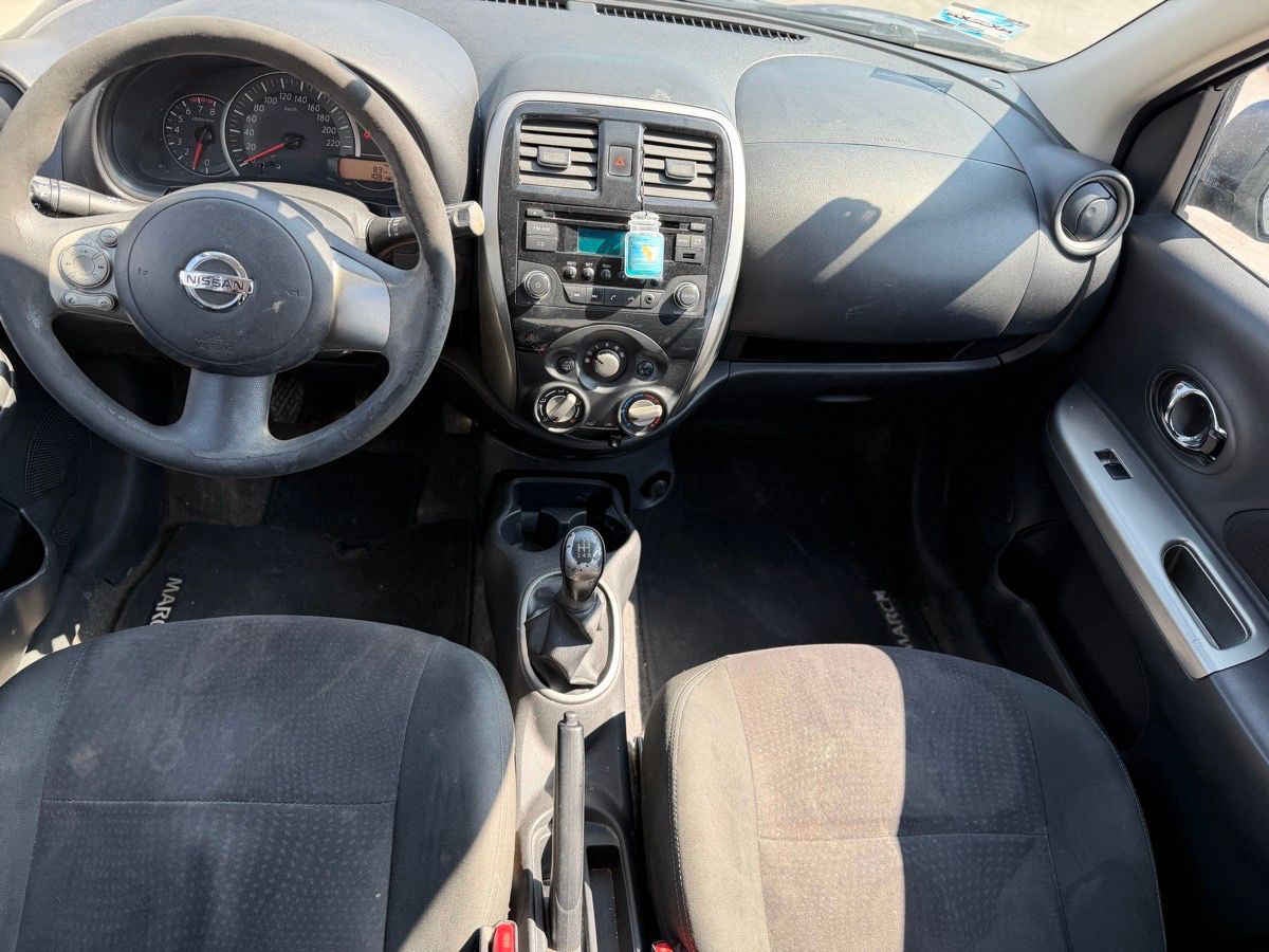 2018 Nissan March 5p Advance L4/1.6 Man