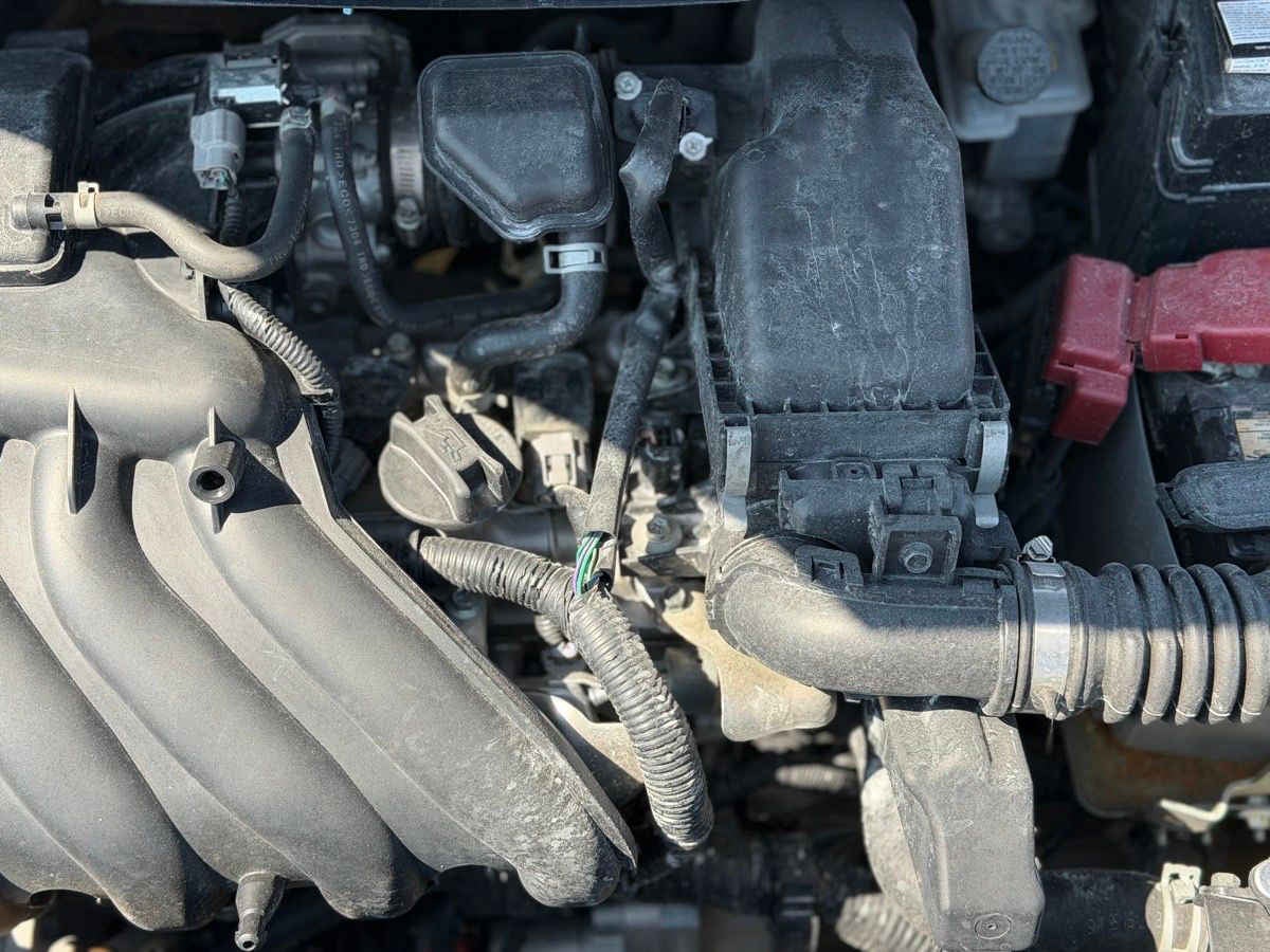 2018 Nissan March 5p Advance L4/1.6 Man