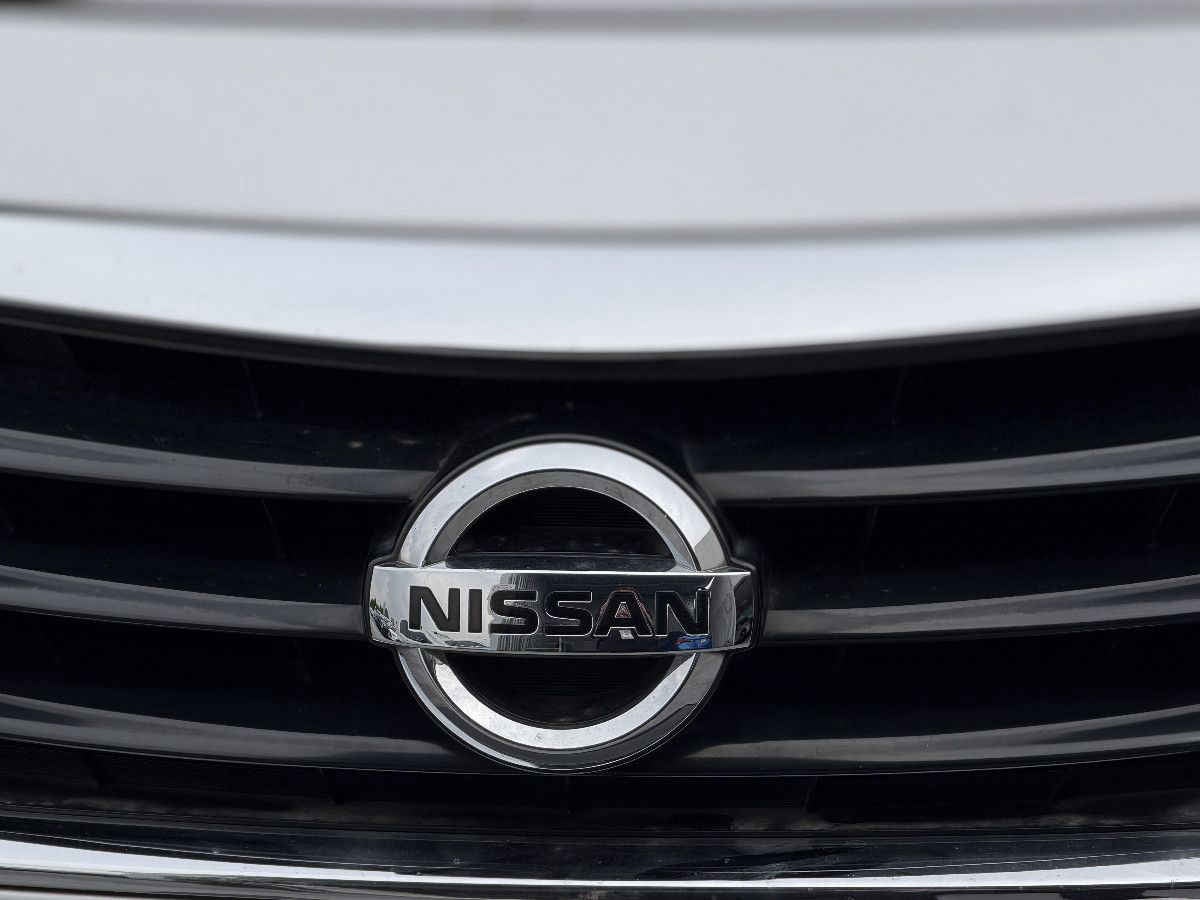 2015 Nissan Versa 4p Advance L4/1.6 Aut