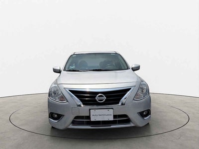 2015 Nissan Versa 4p Advance L4/1.6 Aut