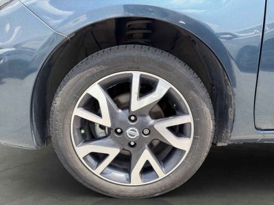 2017 Nissan Versa 4p Exclusive L4/1.6 Aut