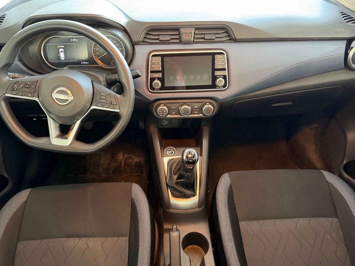 2024 Nissan Versa 4p Advance L4/1.6 Man