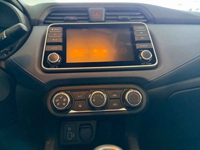 2024 Nissan Versa 4p Advance L4/1.6 Man