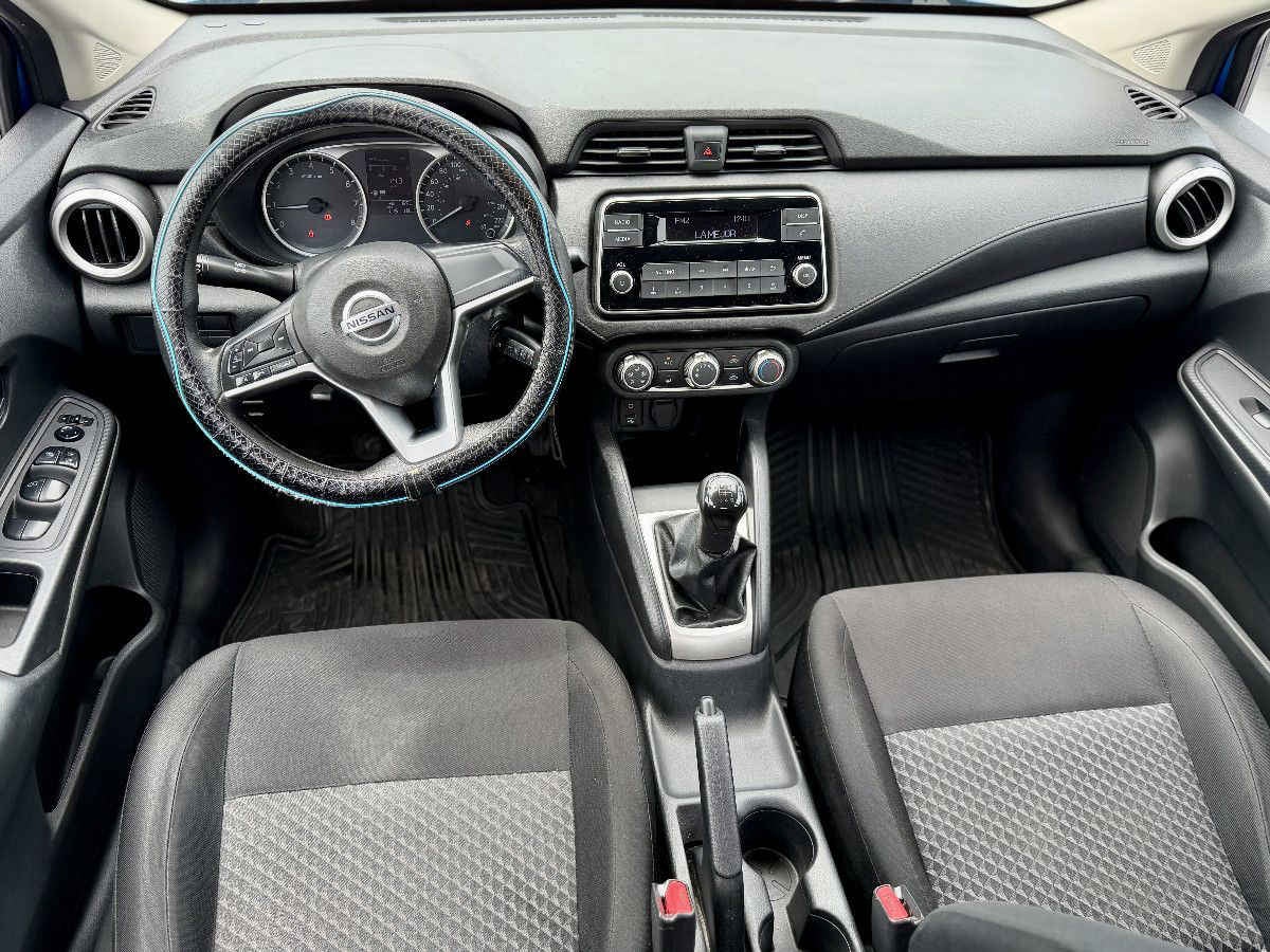2022 Nissan Versa 4p Sense L4/1.6 Man