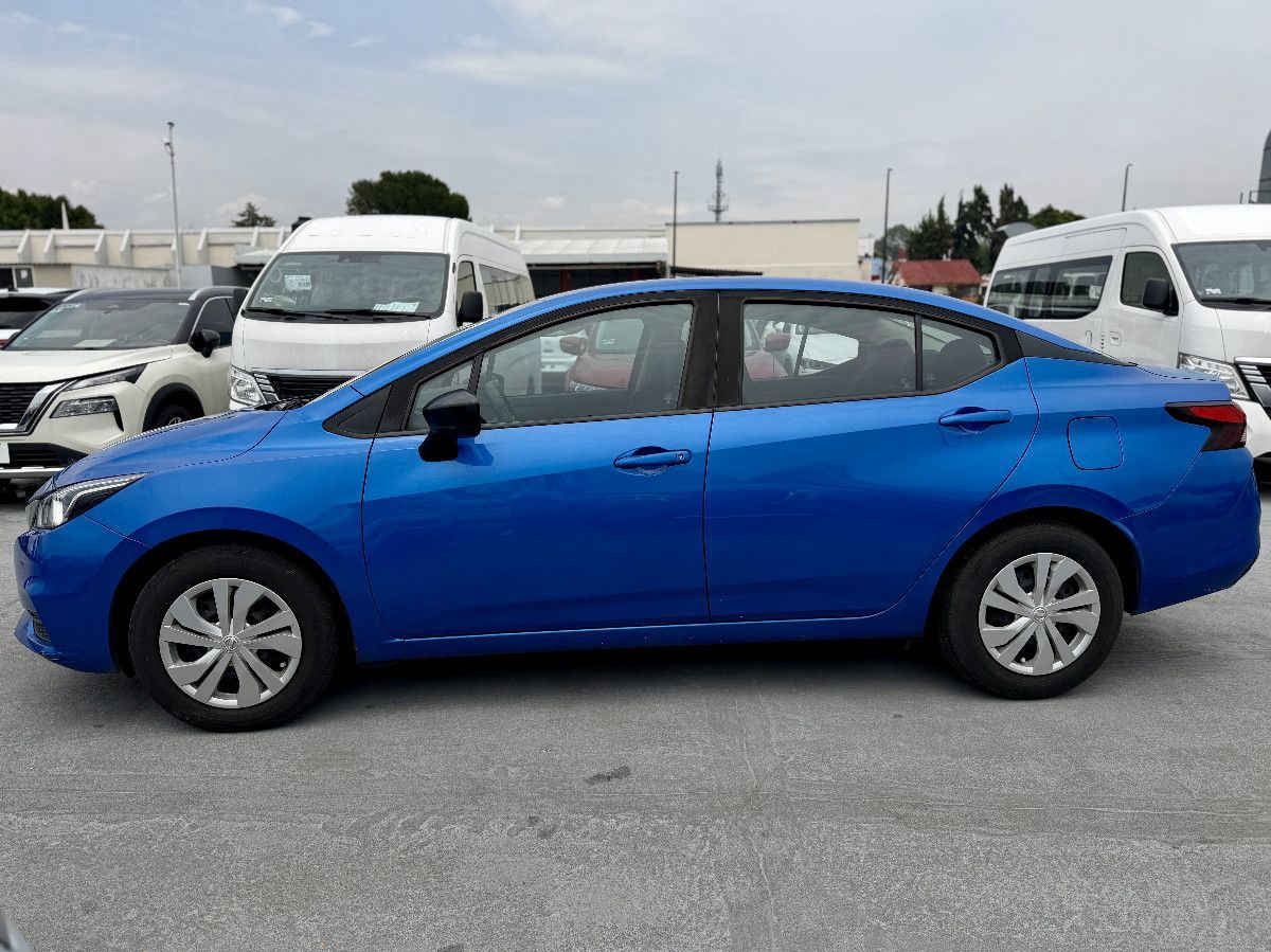 2022 Nissan Versa 4p Sense L4/1.6 Man
