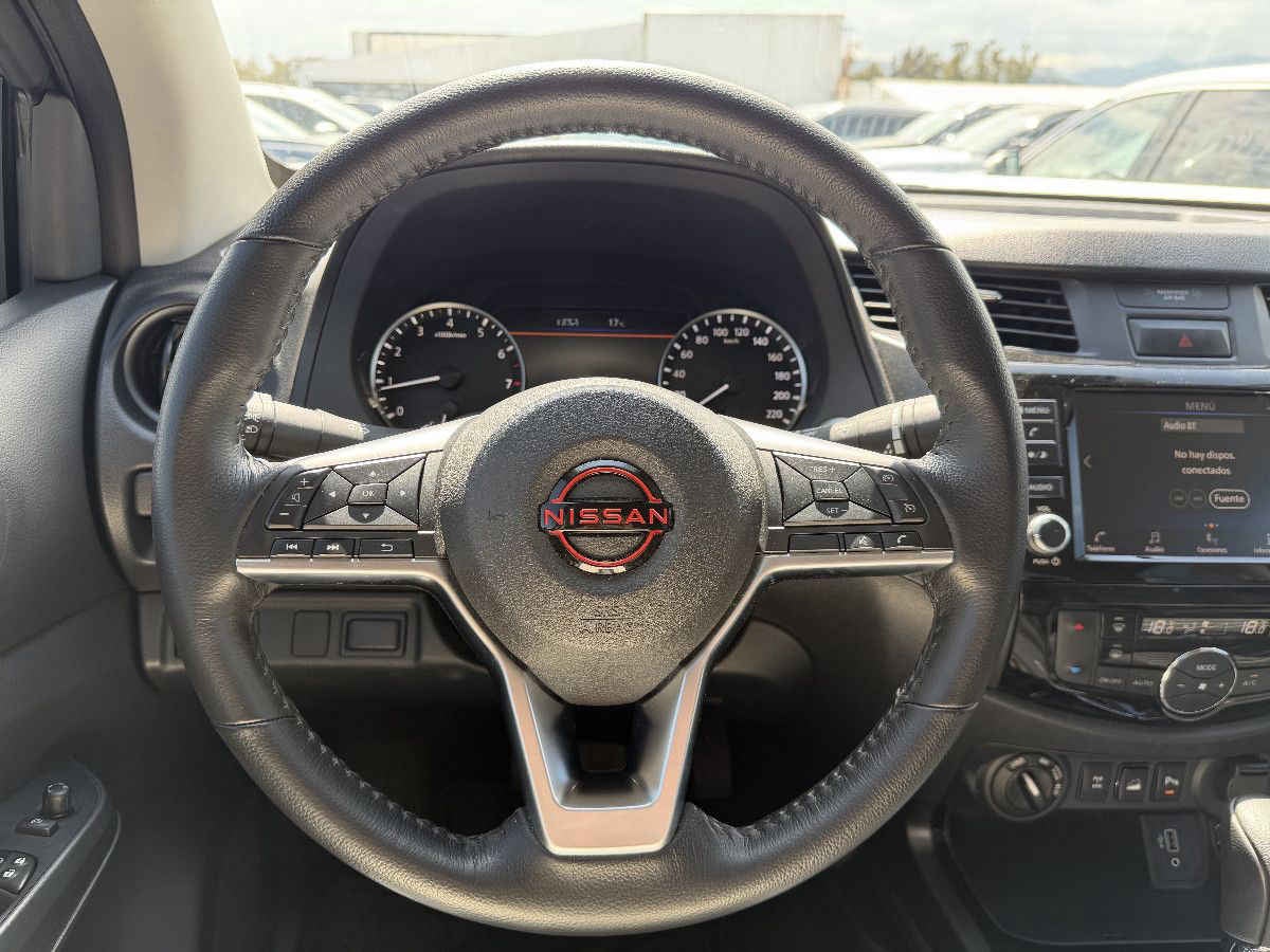 2025 Nissan Frontier 4p Pro-4X V6/3.8 Aut 4x4