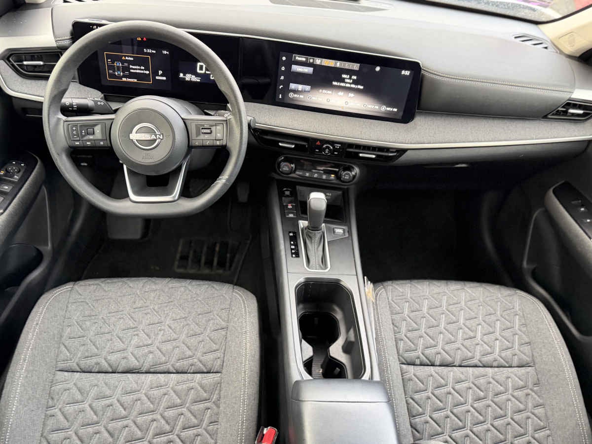 2025 Nissan Kicks 5p Advance L4/2.0 Aut