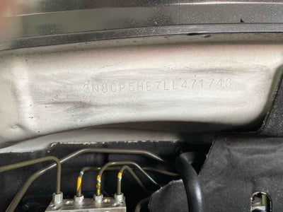 2020 Nissan Kicks 5p Bitono L4/1.6 Aut