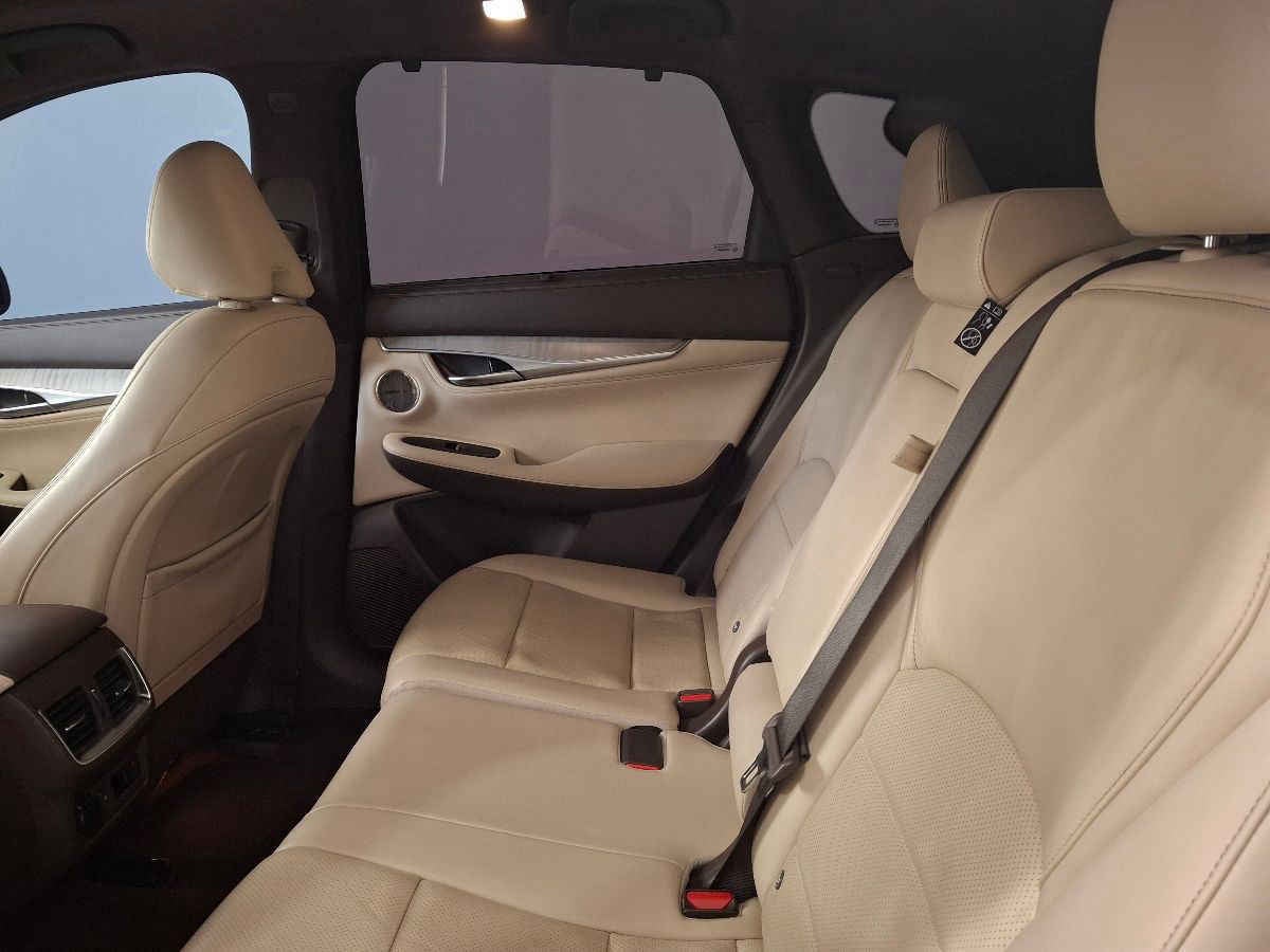 2022 INFINITI QX50 5p QX50 Sensory L4/2.0/T Aut