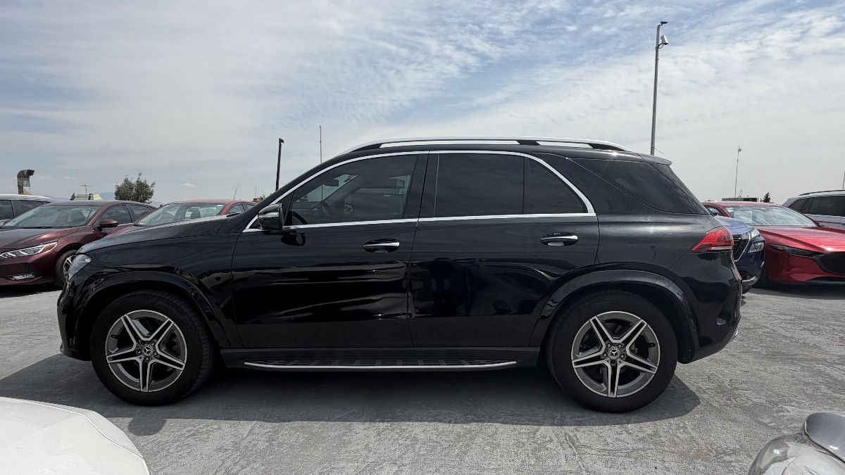 2023 Mercedes-Benz Clase GLE 5p GLE 450 Sport L6/3.0 Aut MHEV