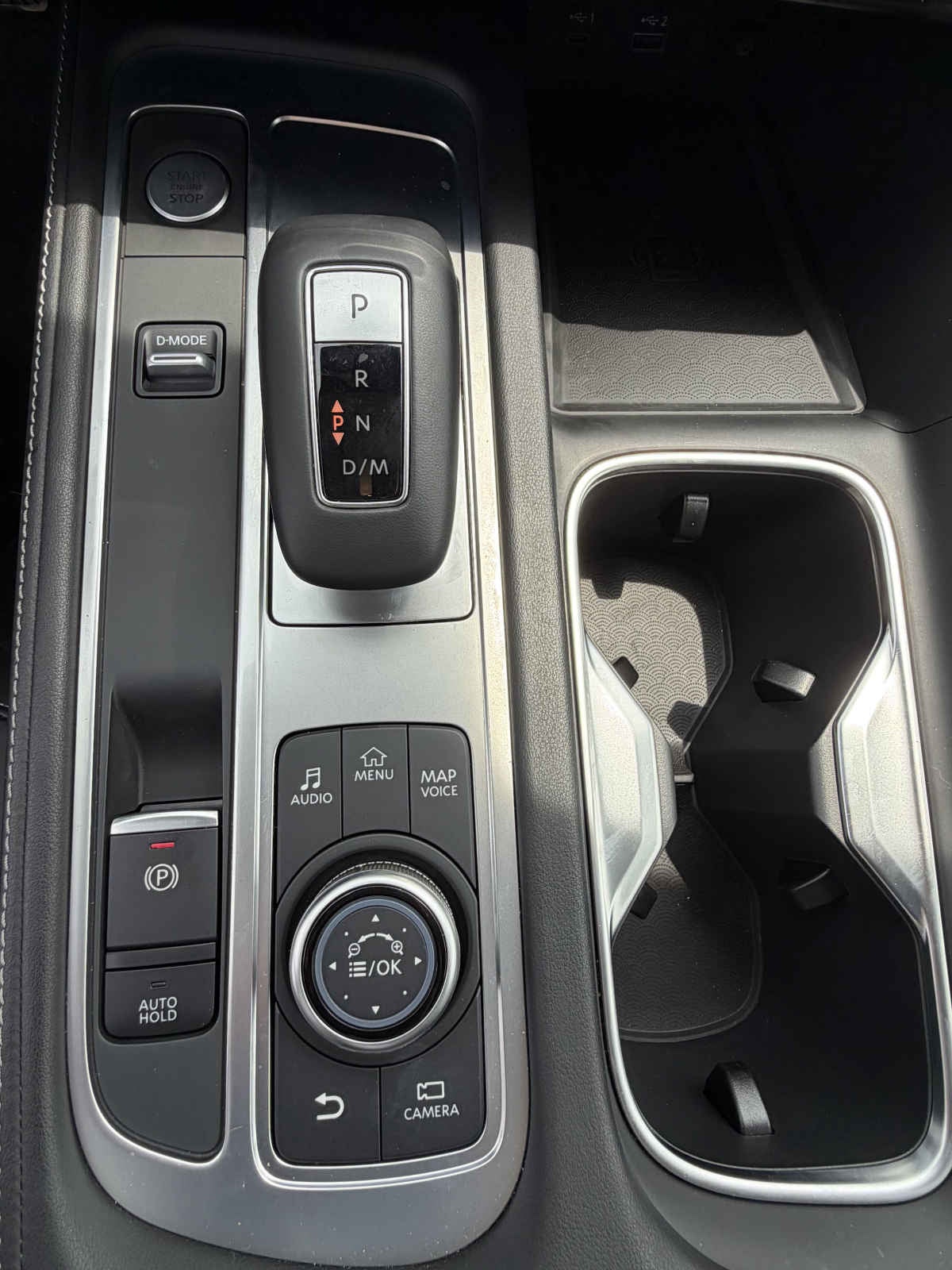 2025 INFINITI QX60 5p QX60 Luxe V6/3.5 Aut