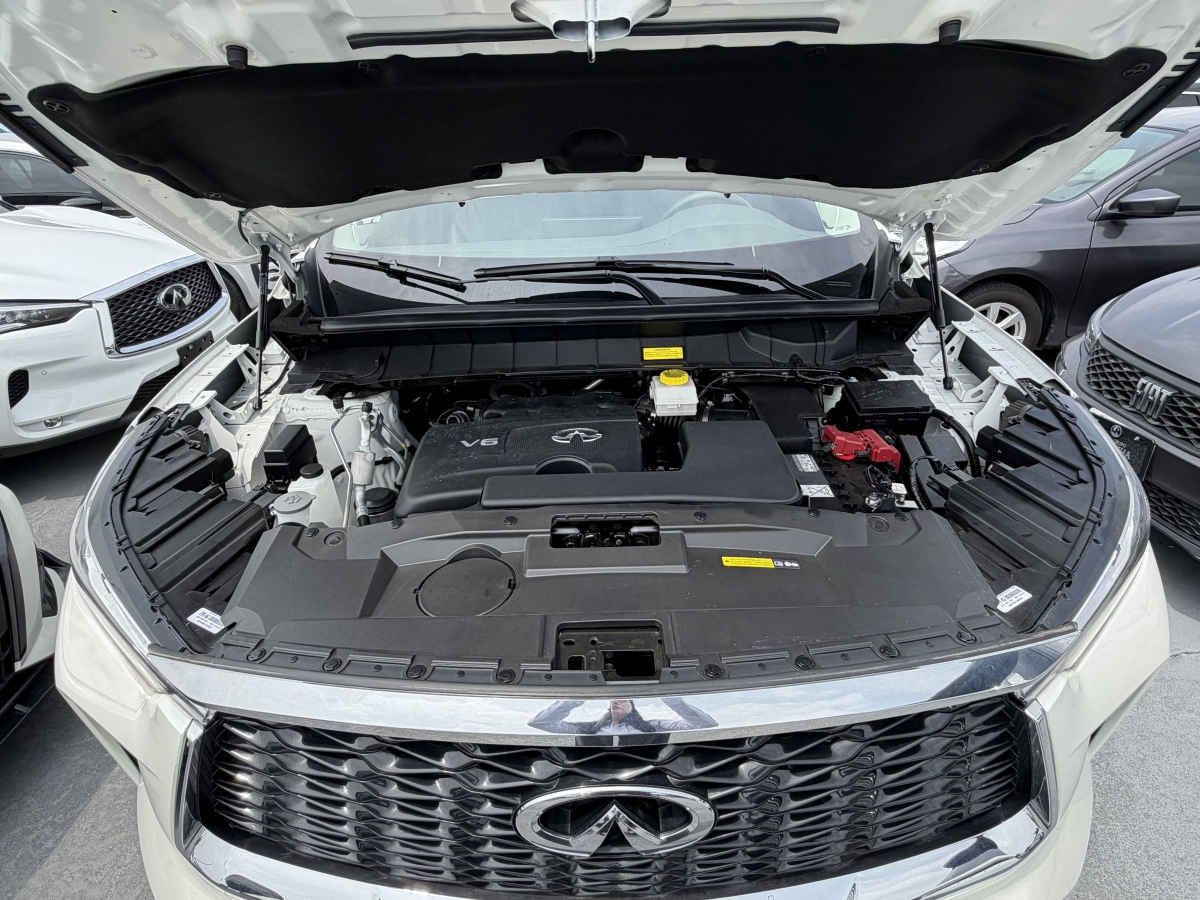 2025 INFINITI QX60 5p QX60 Luxe V6/3.5 Aut