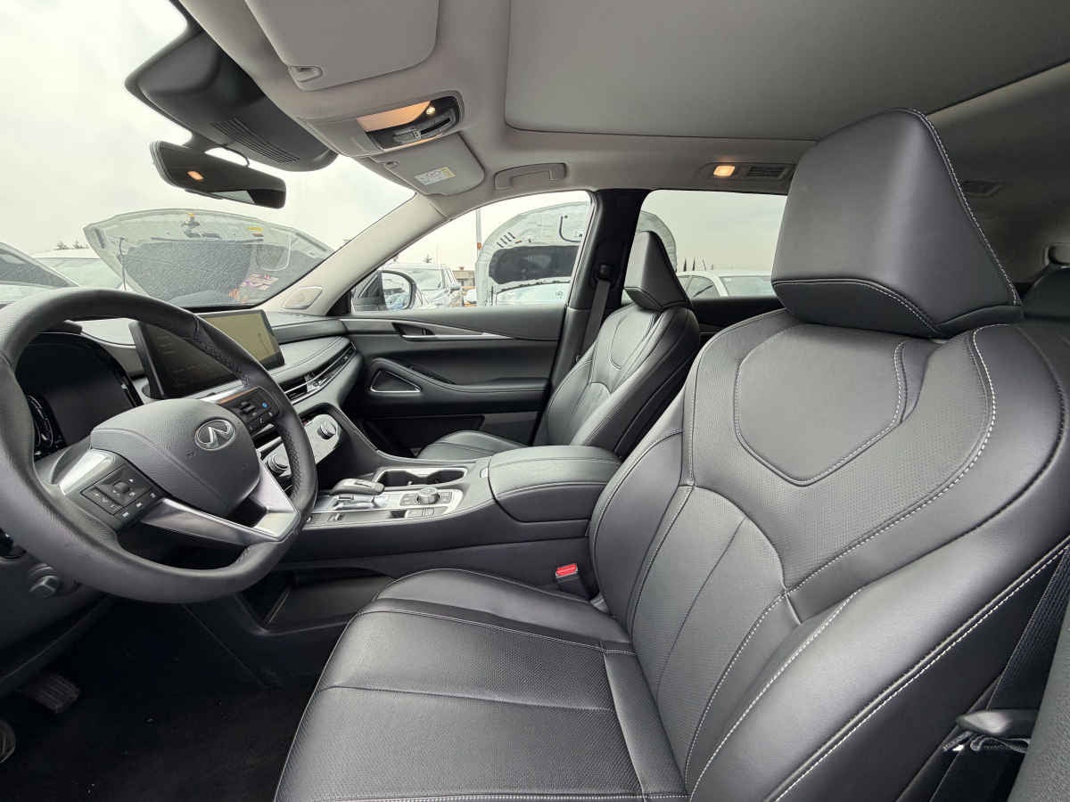 2025 INFINITI QX60 5p QX60 Luxe V6/3.5 Aut