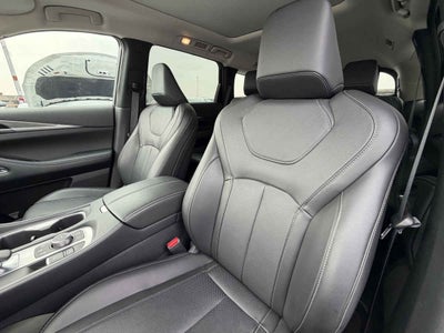 2025 INFINITI QX60 5p QX60 Luxe V6/3.5 Aut
