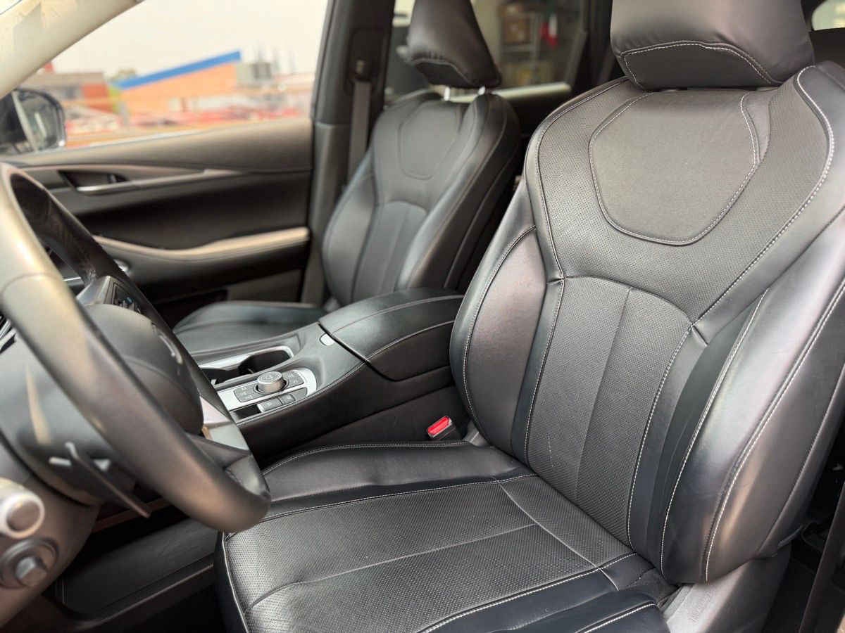 2023 INFINITI QX60 5p QX60 Luxe V6/3.5/T Aut