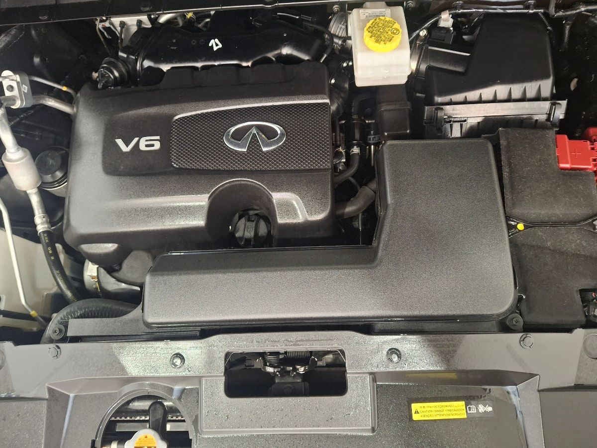 2024 INFINITI QX60 5p QX60 Luxe V6/3.5 Aut