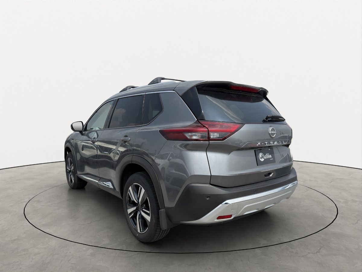 2026 Nissan X-Trail 5p Platinum Plus 2 Row L4/2.5 Aut