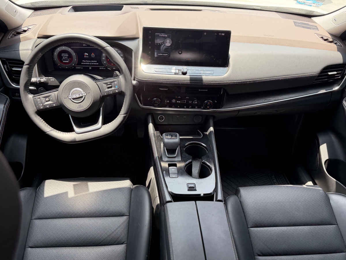 2024 Nissan X-Trail 5p Platinum 2 Row L4/2.5 Aut
