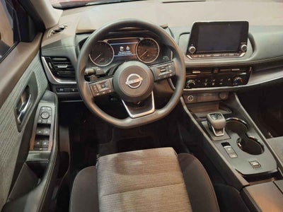 2024 Nissan X-Trail 5p Advance 2 Row L4/2.5 Aut