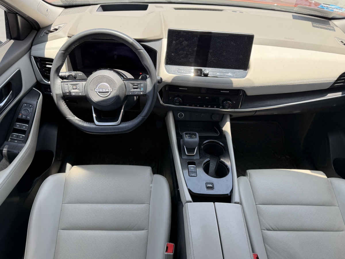 2024 Nissan X-Trail 5p Platinum Plus 2 Row L4/2.5 Aut