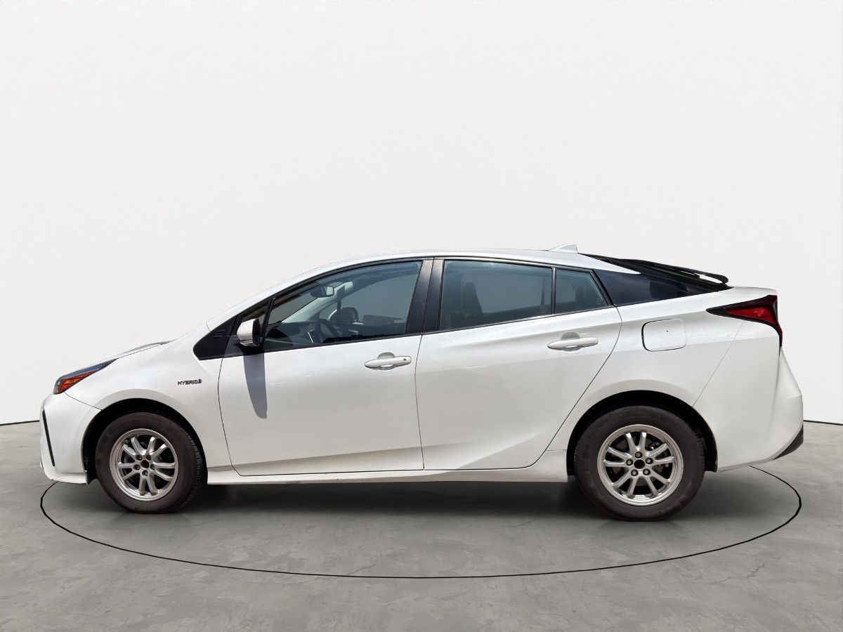 2022 Toyota Prius 5p Premium SR HEV L4/1.8 Aut