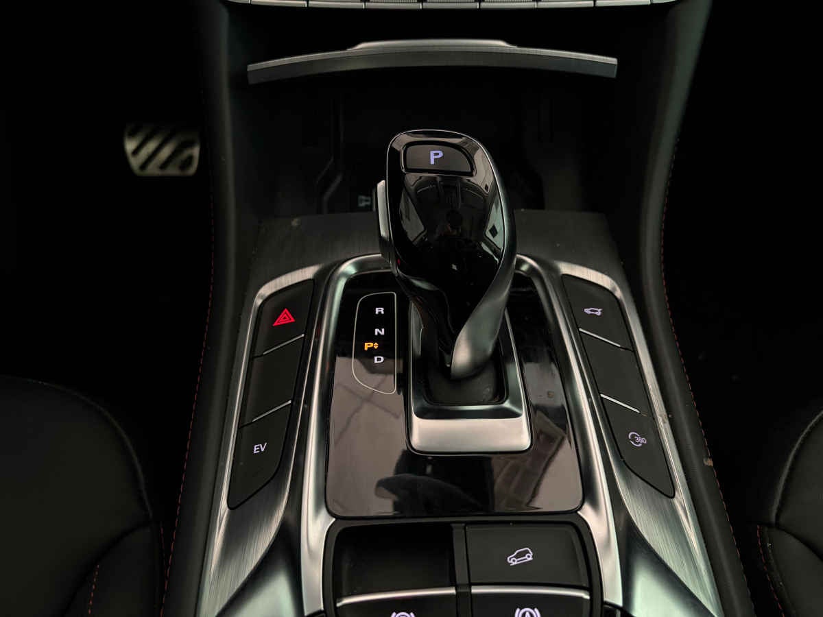 2024 MG HS 5p Excite L4/1.5/T Aut