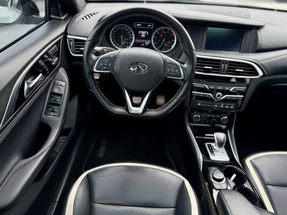 2019 INFINITI QX30 5p Qx30 Sport L4/2.0/T Aut