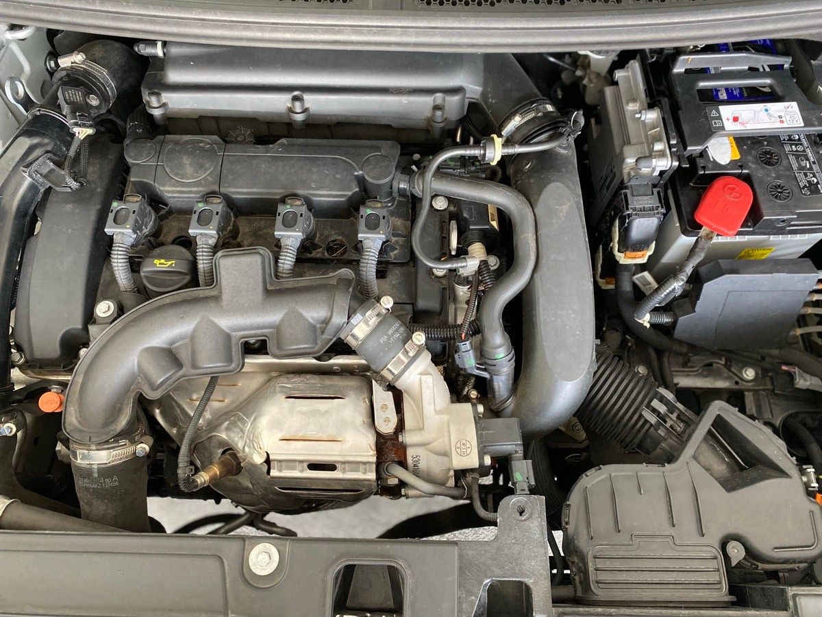 2024 Peugeot 3008 5p Allure Pack L4/1.6/T Aut