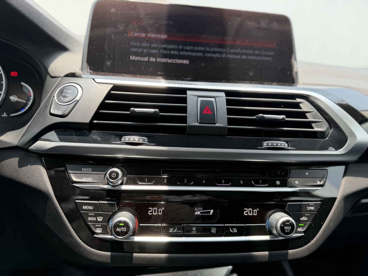 2020 BMW X4 5p xDrive 30i Executive L4/2.0/T Aut