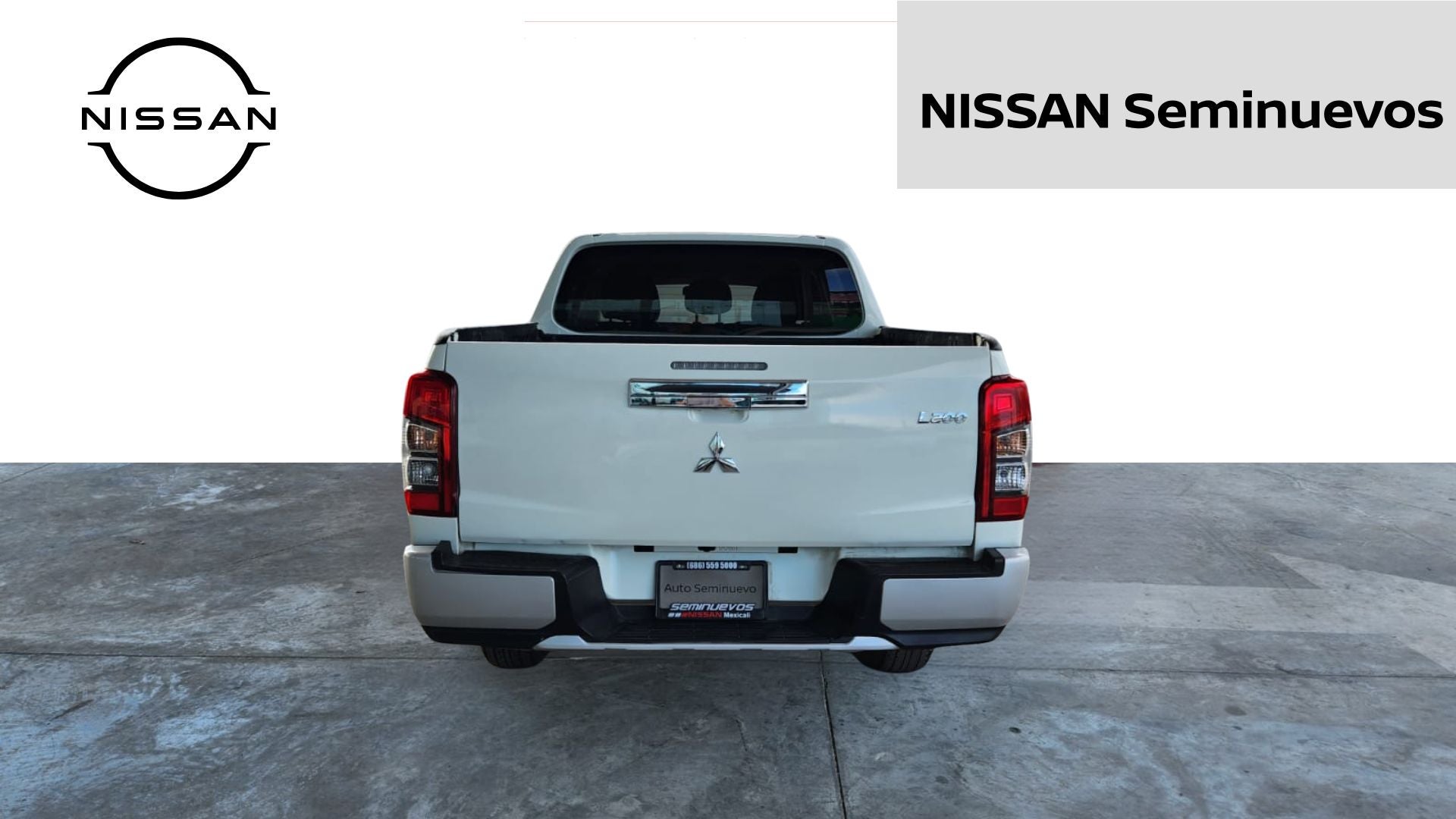 2023 Mitsubishi L200 4 PTS GLX CABINA DOBLE 24TD TM5 4X4