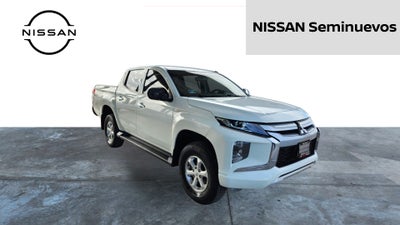 2023 Mitsubishi L200 4 PTS GLX CABINA DOBLE 24TD TM5 4X4