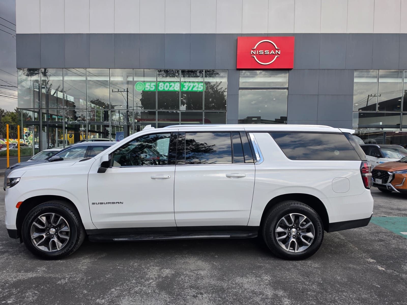 2023 Chevrolet Suburban 5.3 V8 Lt At