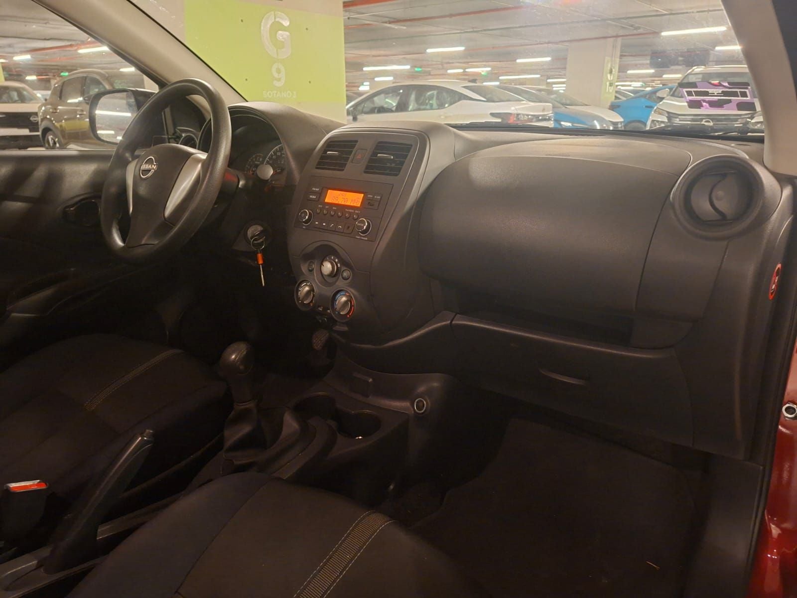 2024 Nissan V-Drive 1.6 A/C  Mt