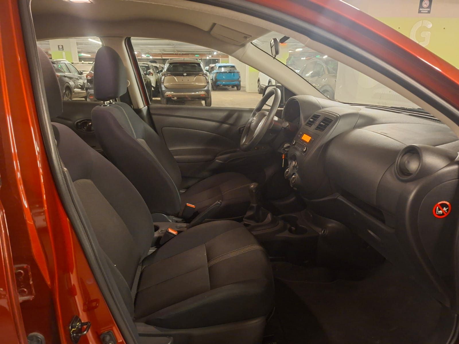 2024 Nissan V-Drive 1.6 A/C  Mt