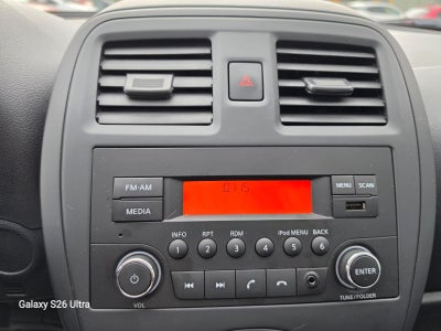 2024 Nissan V-Drive 1.6 A/C  Mt