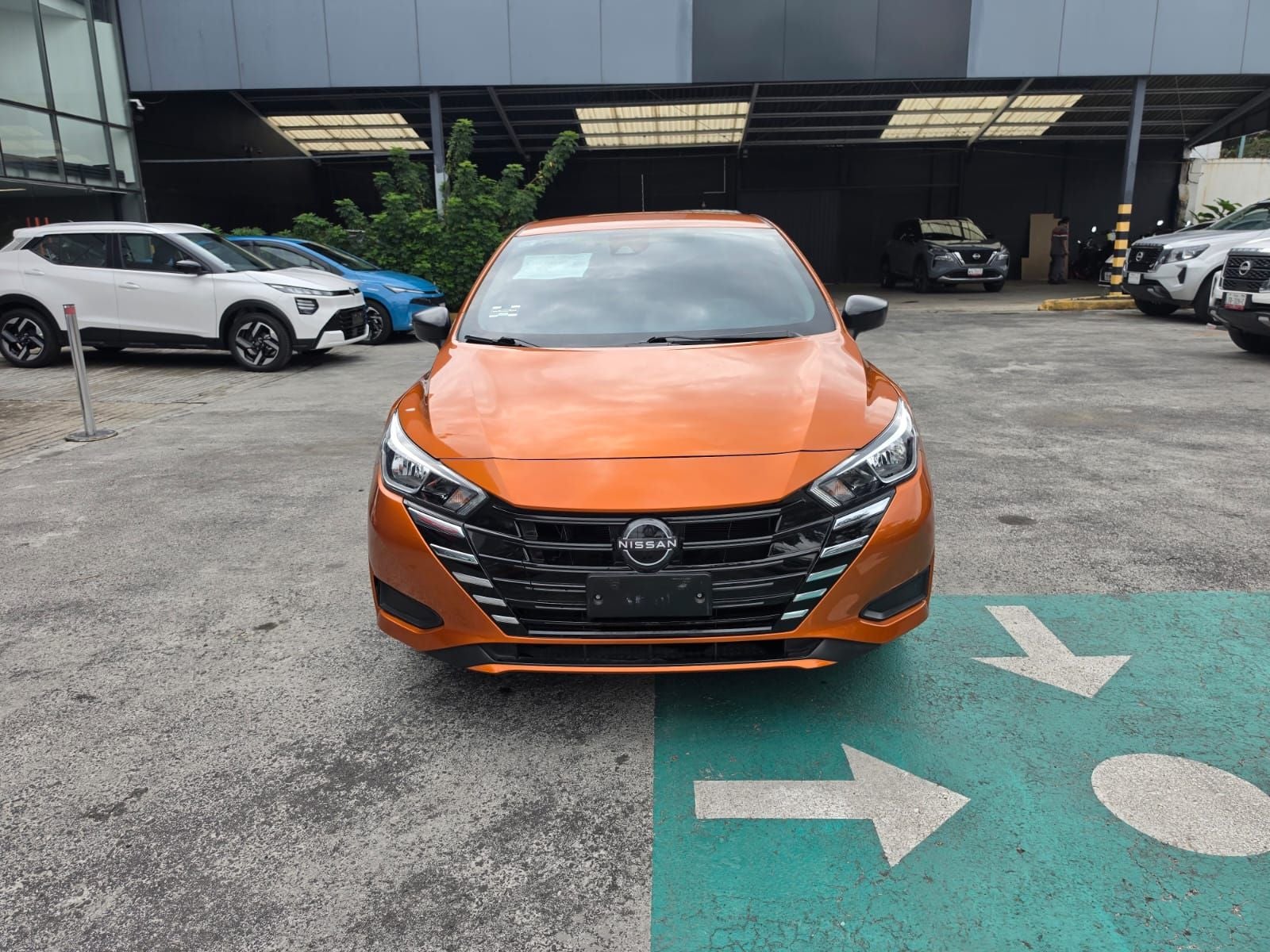 2023 Nissan Versa 1.6 Sense Mt