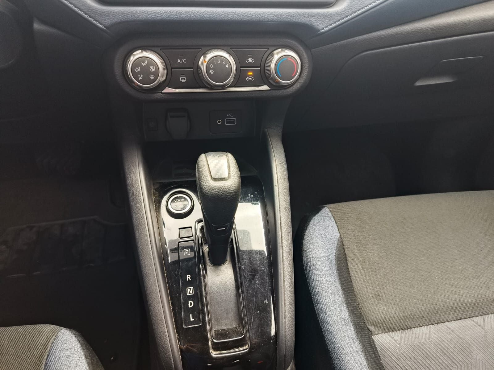 2024 Nissan Versa 1.6 Advance At