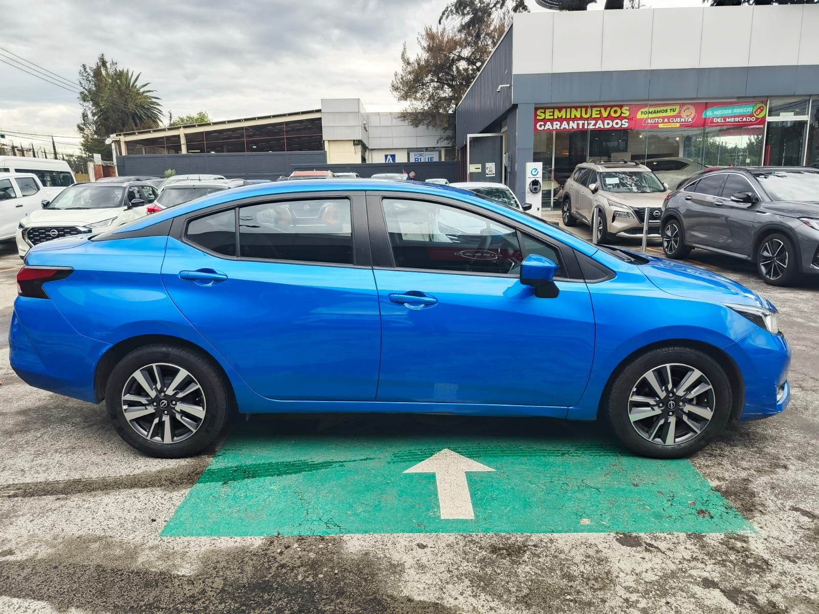 2024 Nissan Versa 1.6 Advance At